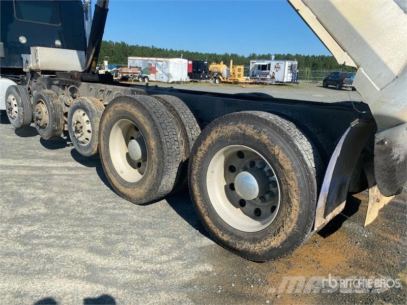 Peterbilt 567 Kipper
