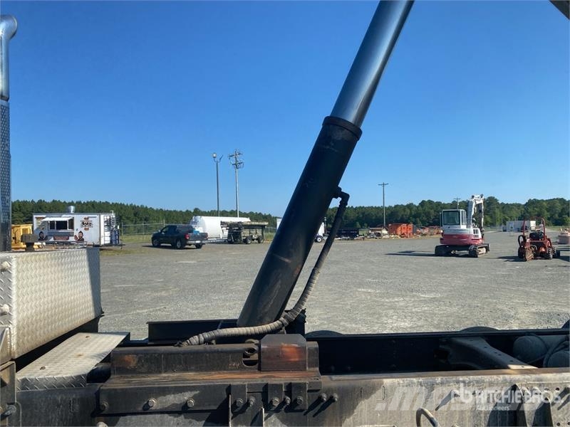 Peterbilt 567 Kipper