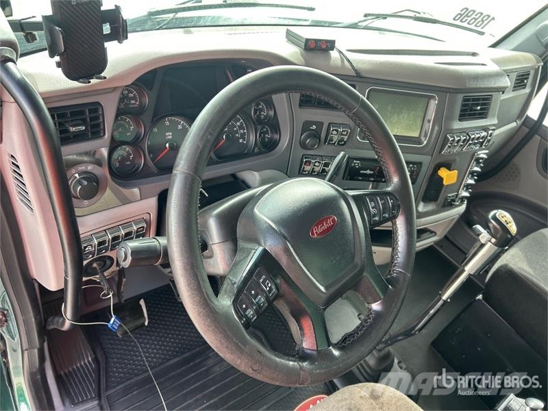 Peterbilt 567 Kiper kamioni
