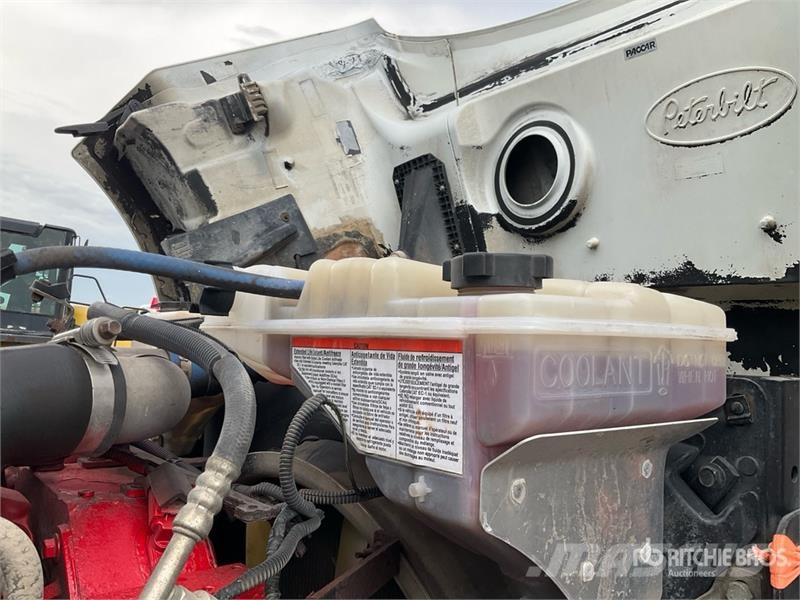 Peterbilt 567 Tractor Units