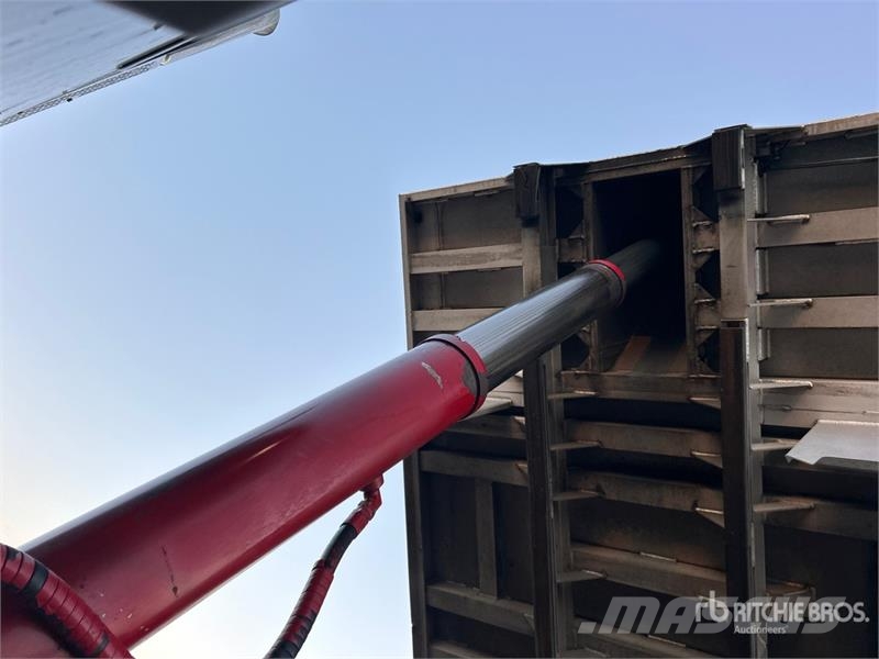 Peterbilt 567 شاحنات قلابة