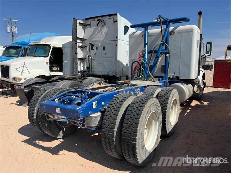 Peterbilt 567 Cabezas tractoras