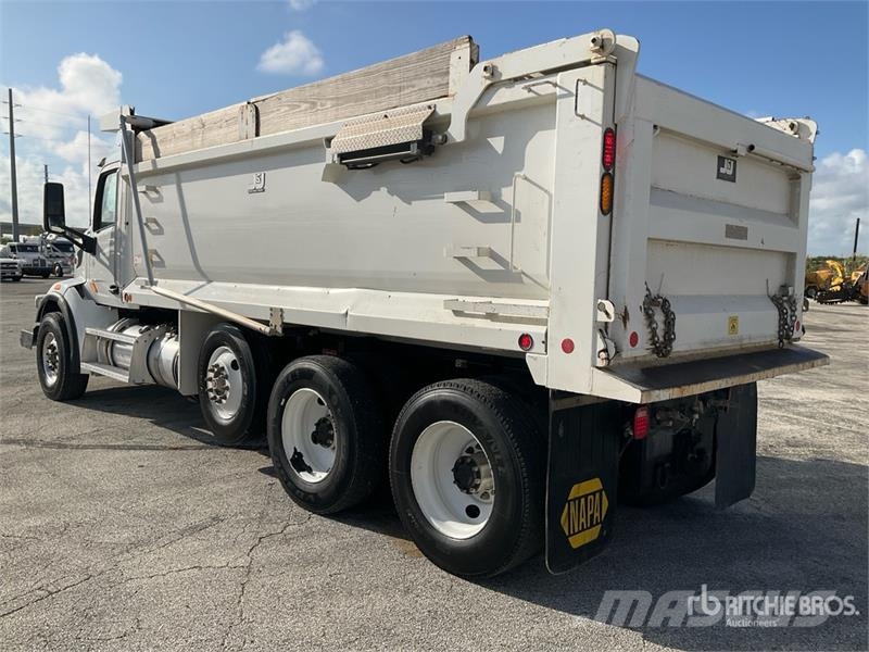 Peterbilt 567 Camiones bañeras basculantes o volquetes