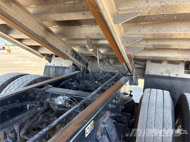 Peterbilt 567 Damperli kamyonlar