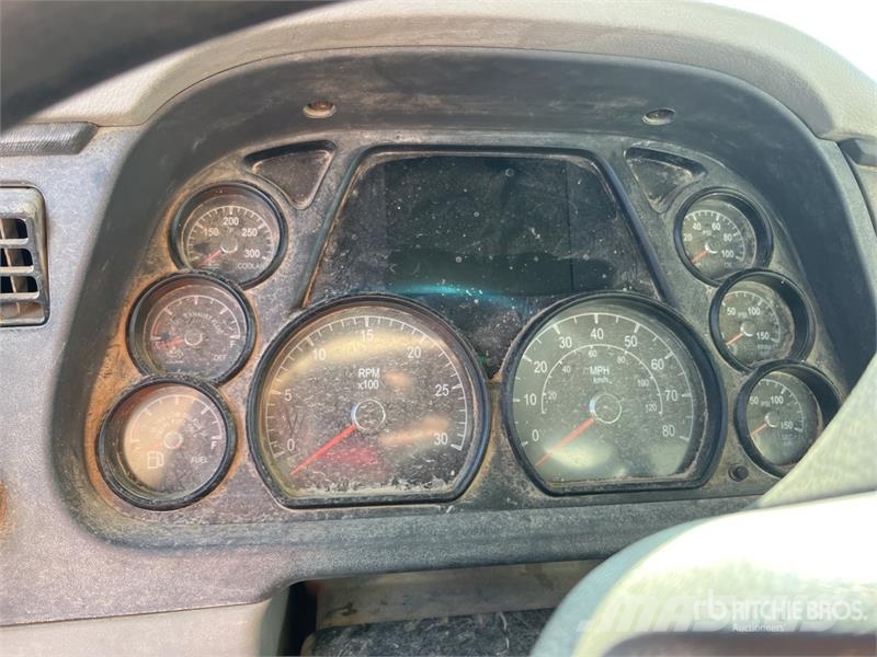 Peterbilt 567 Damperli kamyonlar