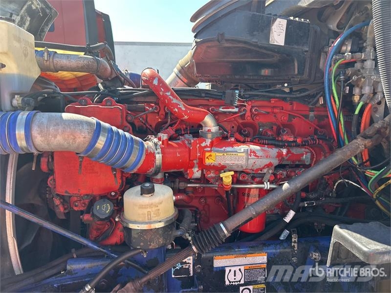 Peterbilt 567 Sadulveokid