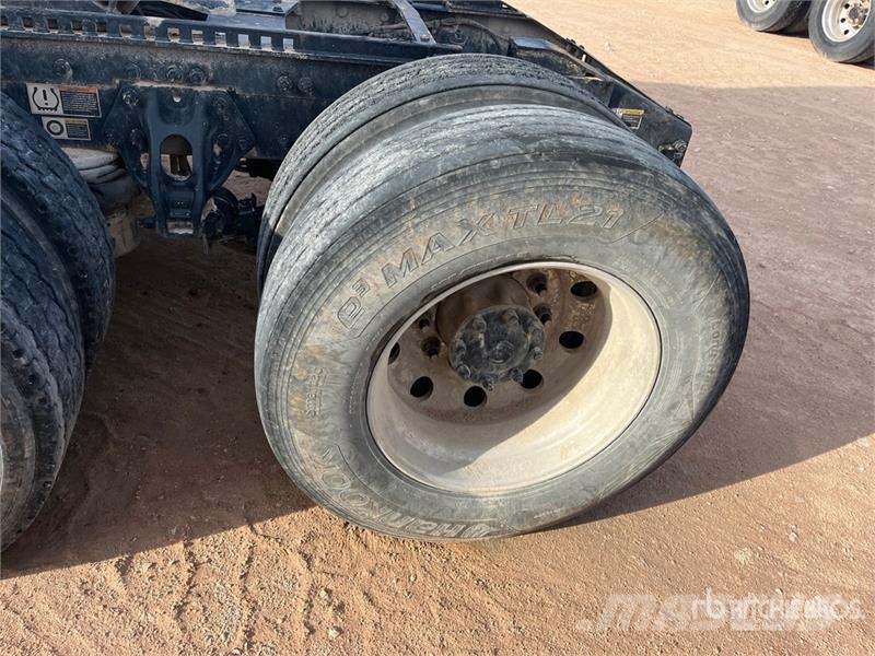 Peterbilt 567 Motrici e Trattori Stradali