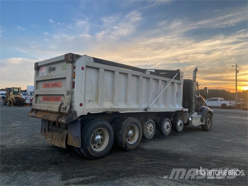 Peterbilt 567 Kipper