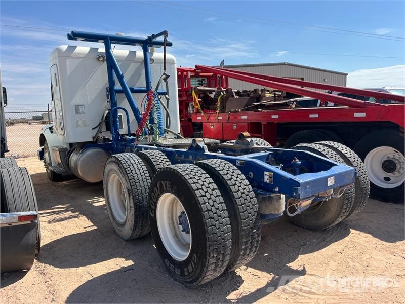 Peterbilt 567 Cabezas tractoras