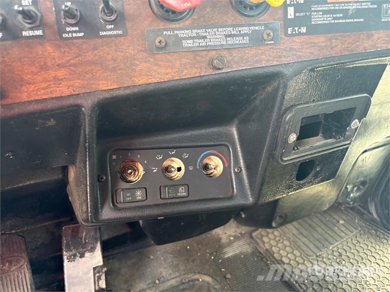 Peterbilt 567 Komunalni kamioni
