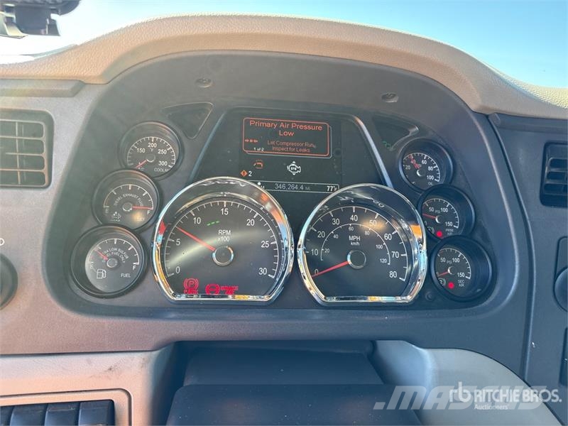 Peterbilt 567 Damperli kamyonlar
