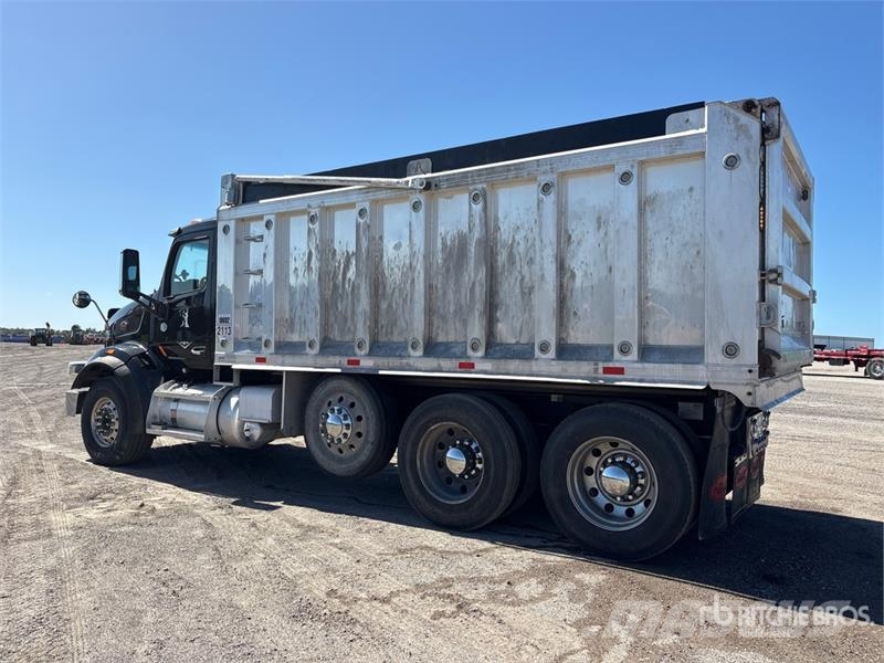 Peterbilt 567 Damperli kamyonlar