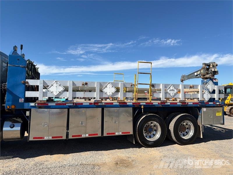 Peterbilt 567 6x4 Flatbed Truck with Crane 시립/다목적 차량