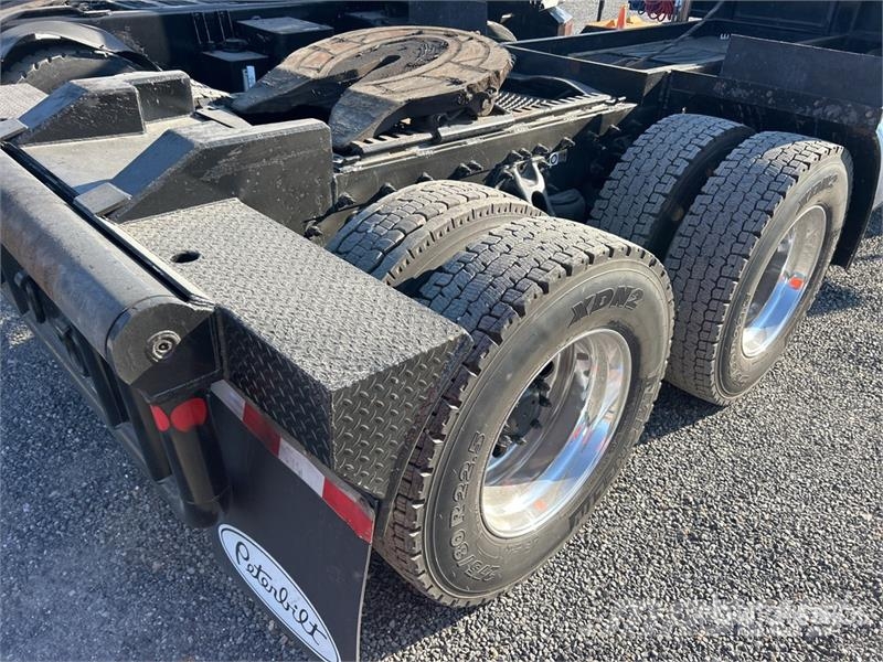 Peterbilt 567 Winch Truck Vlečna vozila za tovornjake