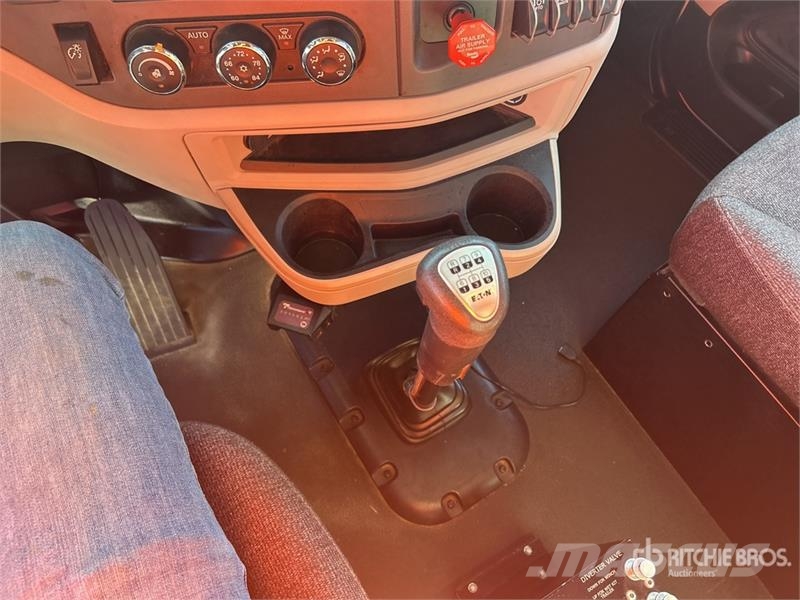 Peterbilt 567 Winch Truck Vlečna vozila za tovornjake