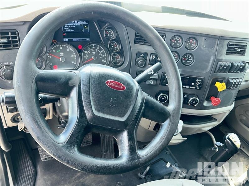 Peterbilt 579 Vetopöytäautot