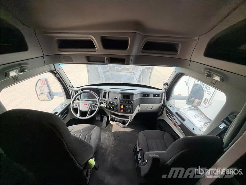 Peterbilt 579 Cavalos mecânicos