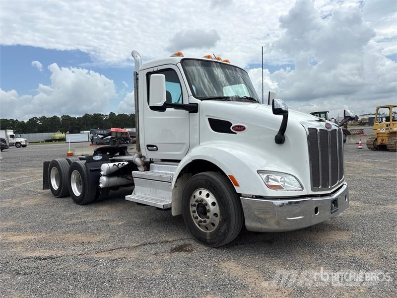 Peterbilt 579 وحدات الجر
