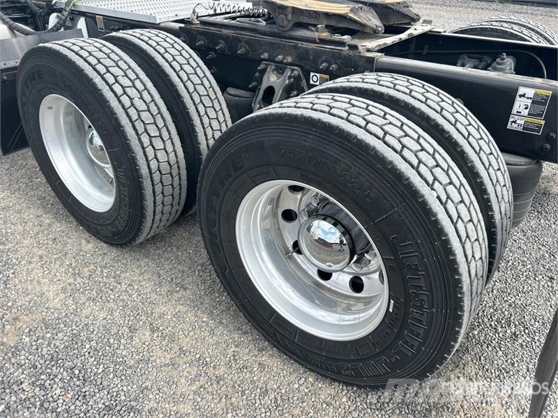 Peterbilt 579 وحدات الجر