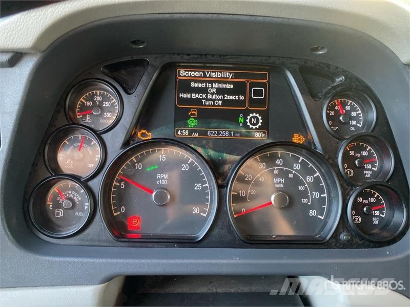 Peterbilt 579 中古トラクターヘッド | トレーラーヘッド