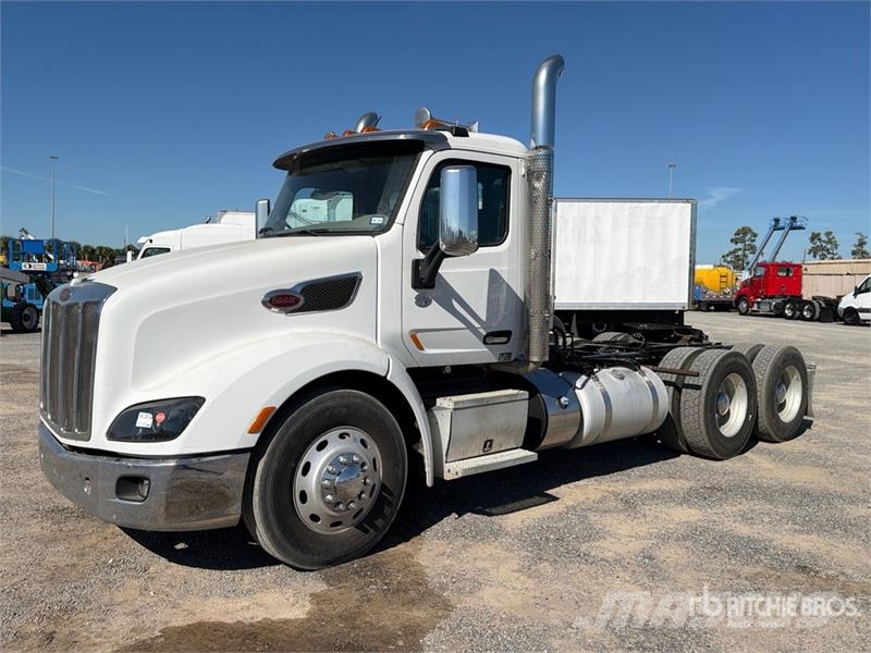 Peterbilt 579 Nyergesvontatók