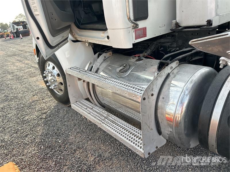 Peterbilt 579 Water tankers