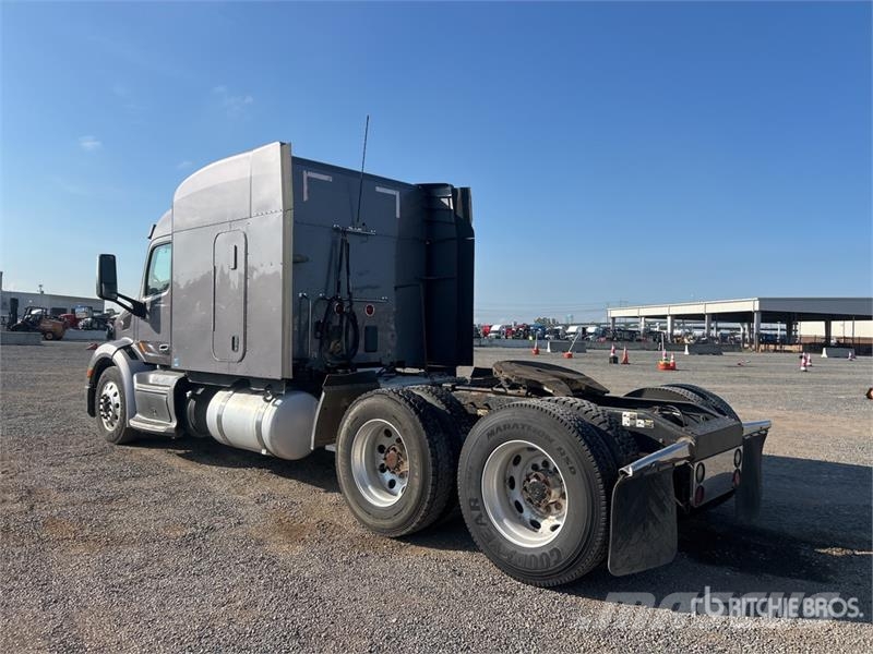 Peterbilt 579 Cavalos mecânicos