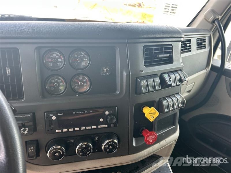 Peterbilt 579 وحدات الجر