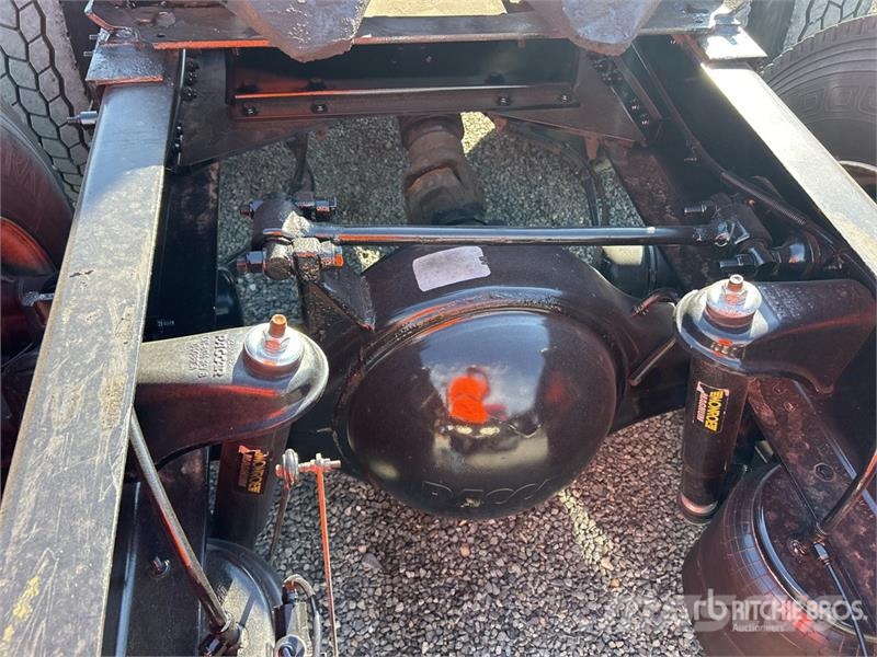Peterbilt 579 Trekkers