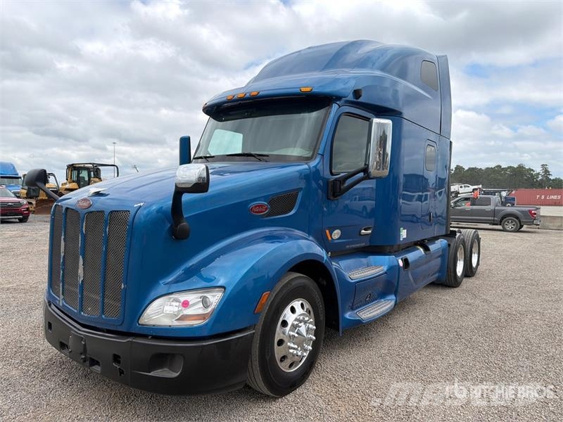 Peterbilt 579 Autotractoare