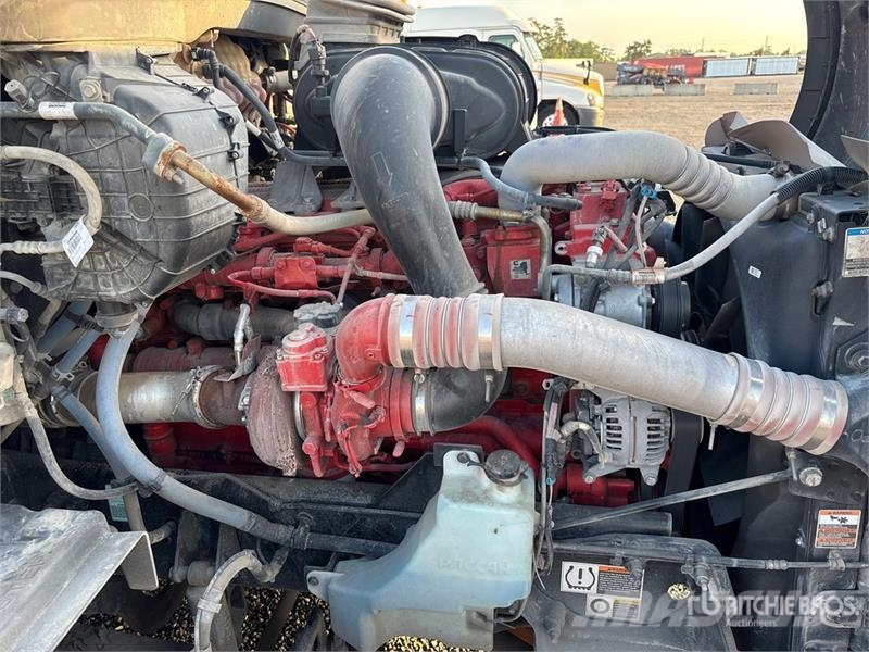 Peterbilt 579 وحدات الجر