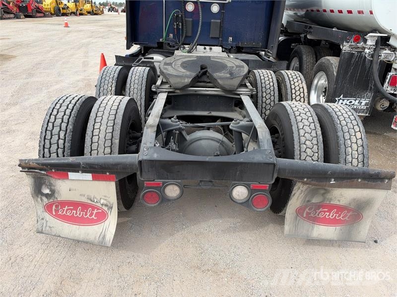 Peterbilt 579 Cavalos mecânicos