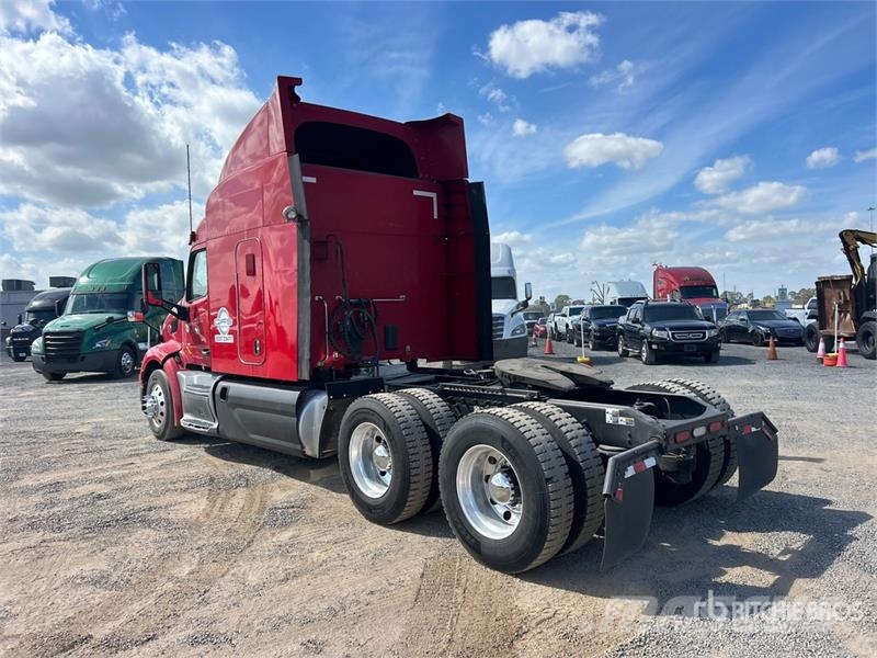 Peterbilt 579 Vilcēji