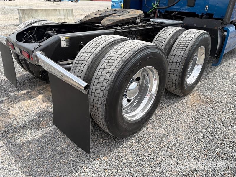 Peterbilt 579 Autotractoare