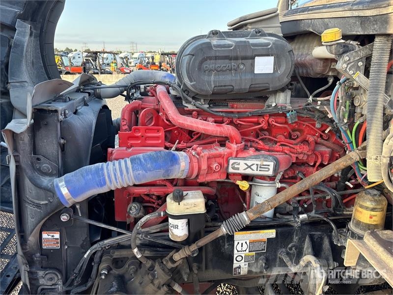 Peterbilt 579 وحدات الجر