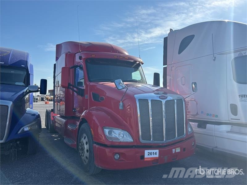 Peterbilt 579 Trekkers