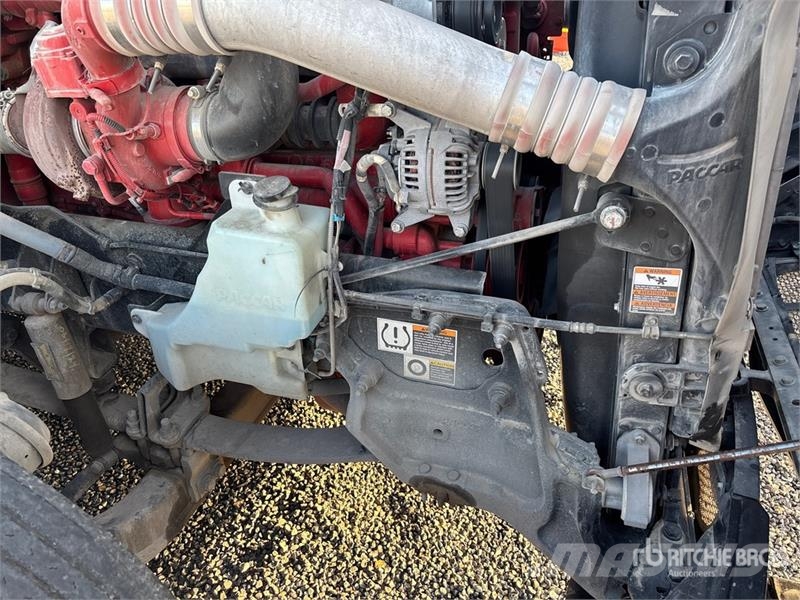 Peterbilt 579 وحدات الجر