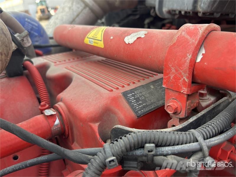 Peterbilt 579 中古トラクターヘッド | トレーラーヘッド