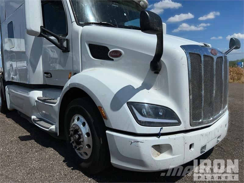 Peterbilt 579 Vetopöytäautot