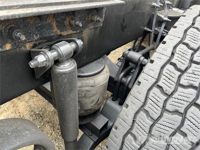 Peterbilt 579 中古トラクターヘッド | トレーラーヘッド