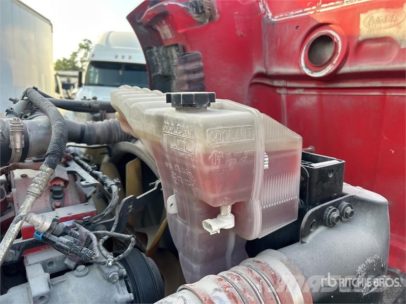 Peterbilt 579 وحدات الجر