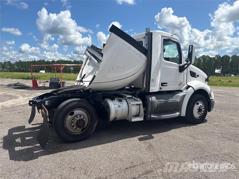 Peterbilt 579 Τράκτορες