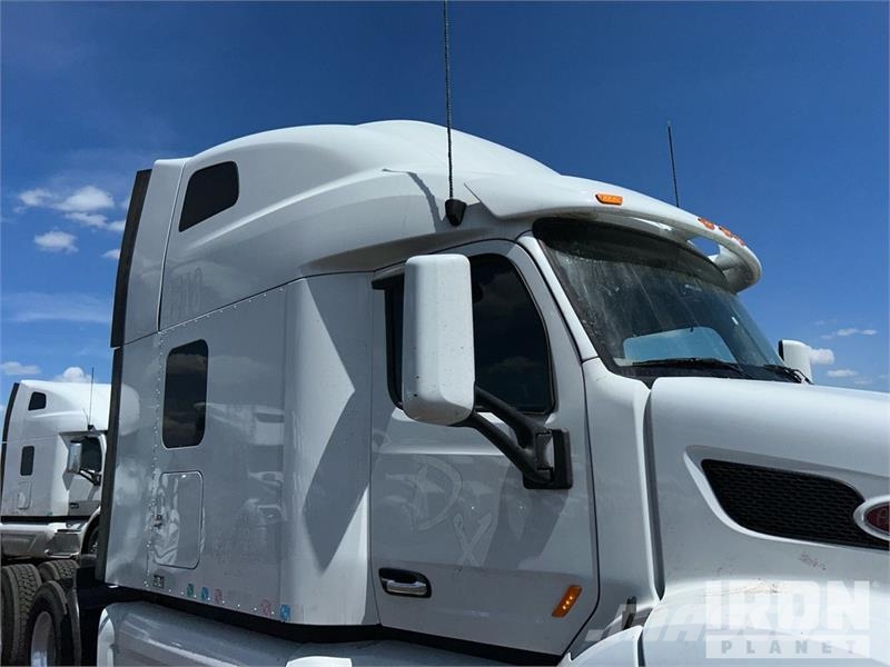 Peterbilt 579 Vetopöytäautot