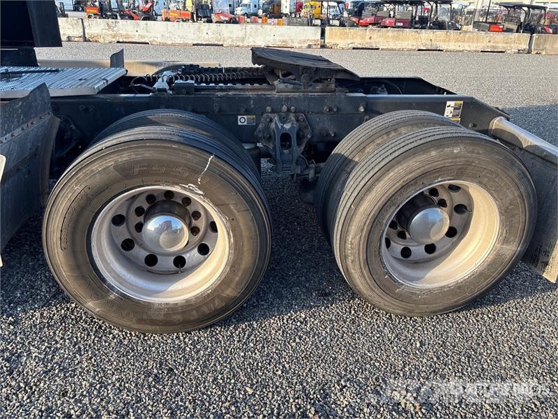Peterbilt 579 وحدات الجر