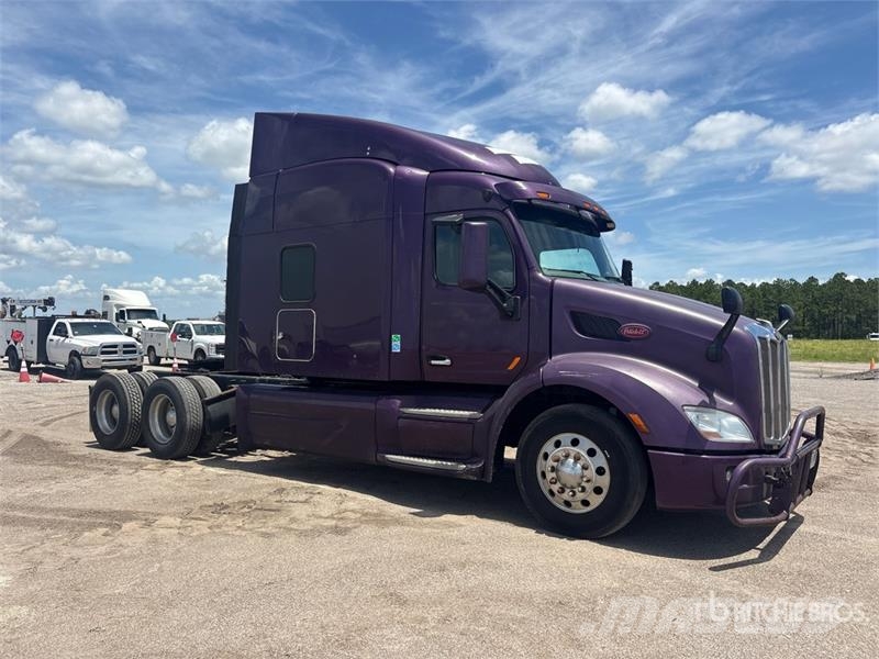 Peterbilt 579 Тягачі