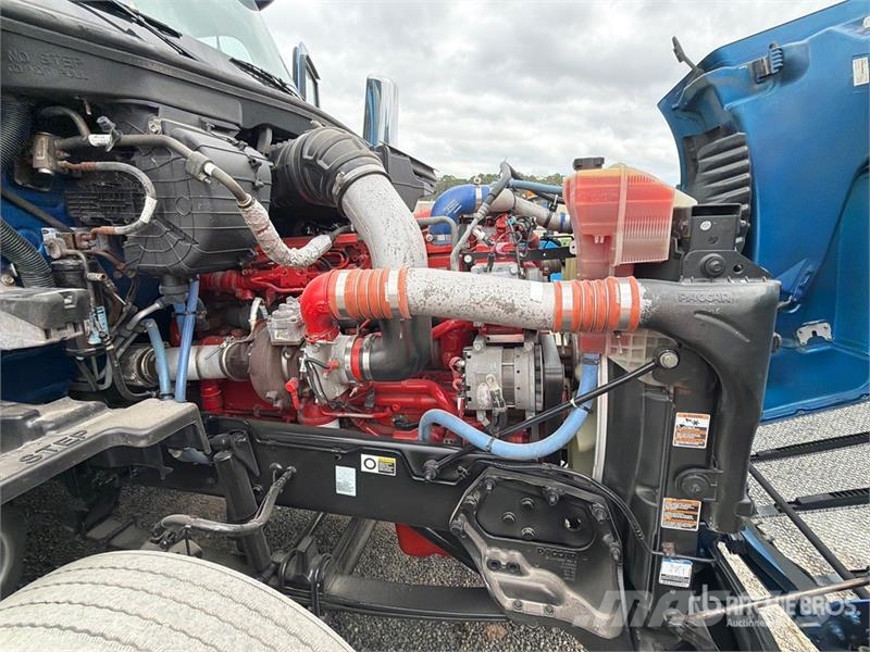 Peterbilt 579 Autotractoare