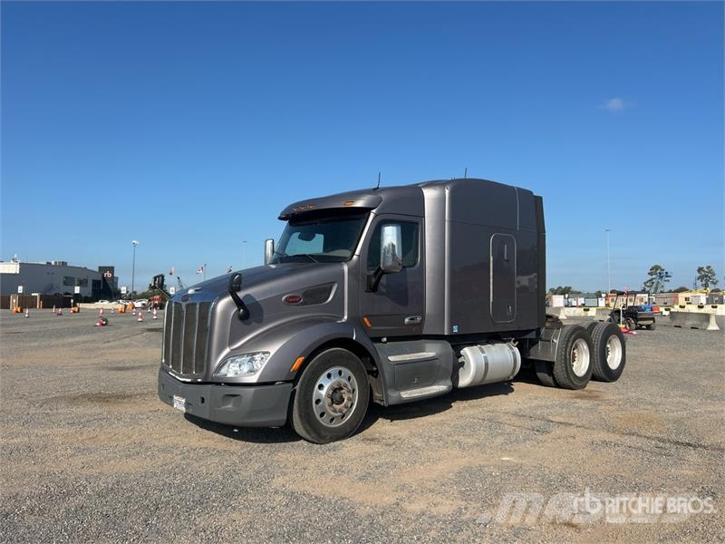 Peterbilt 579 Cavalos mecânicos