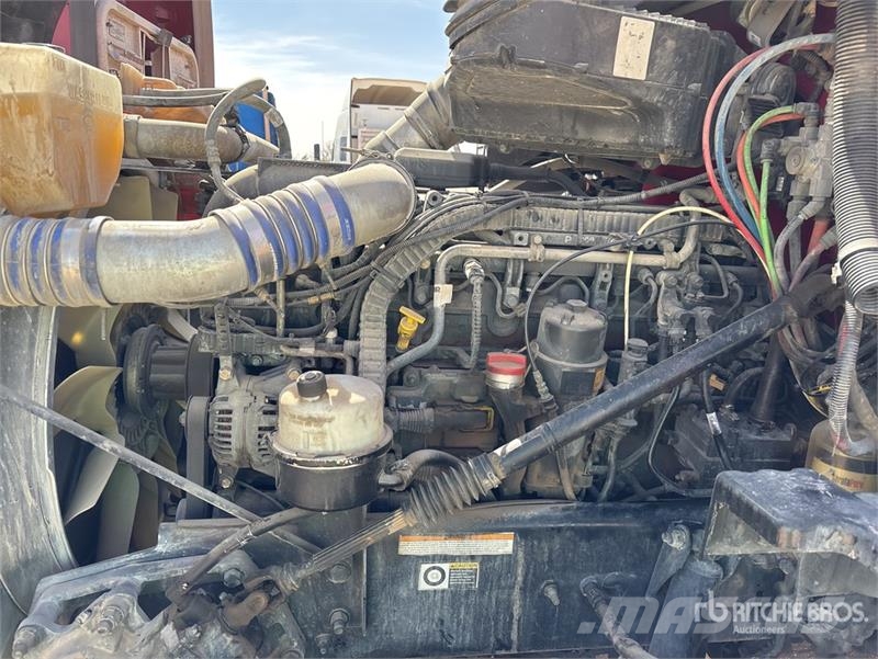 Peterbilt 579 Truck Tractor Units