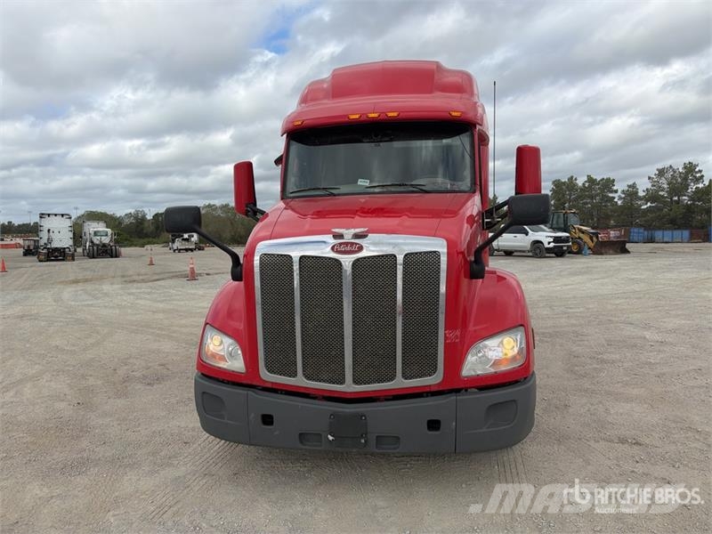Peterbilt 579 Vlačilci