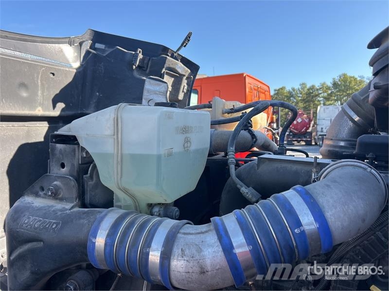 Peterbilt 579 Vilcēji